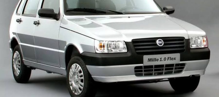 Economista defende Fiat Uno de R$ 8 mil: “Não pago IPVA e gasto R$ 150 por semana”