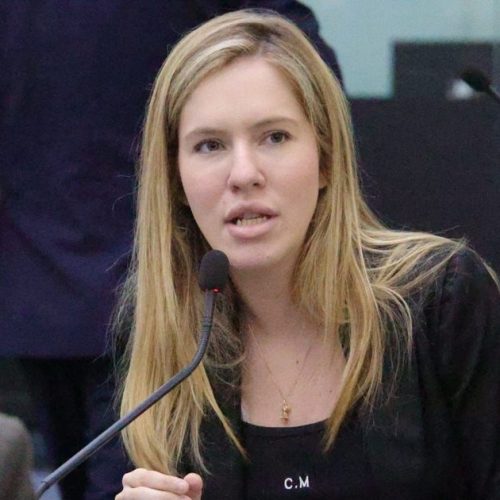 “Perdoada após ajudar a matar o filho”: Cibele Moura repudia perdão judicial a mãe de Henry Borel