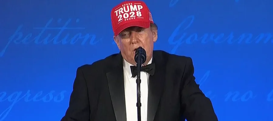 Trump anuncia retomada de negociações com Irã após suspender ataque