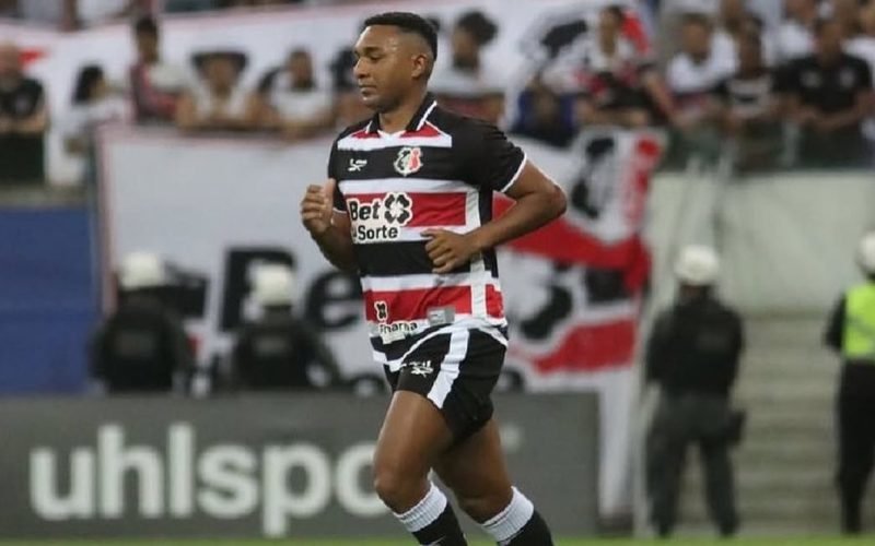 CSA tem interesse na contratação do atacante Eron, do Santa Cruz