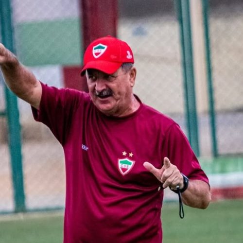 Após derrota para Juazeirense, técnico Leandro Campos pede demissão e deixa CSE