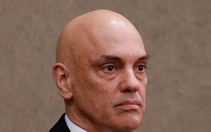 Alexandre de Moraes manda prender condenados por trama golpista