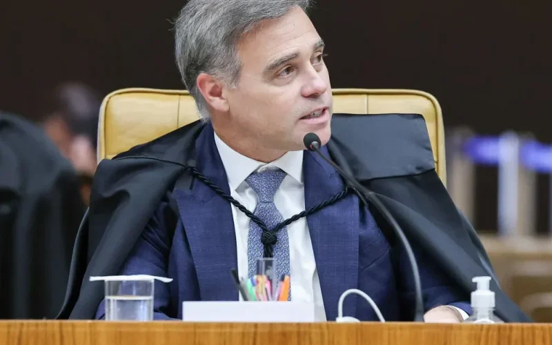 Mendonça cobra independência da PF em investigações sobre fraudes no INSS