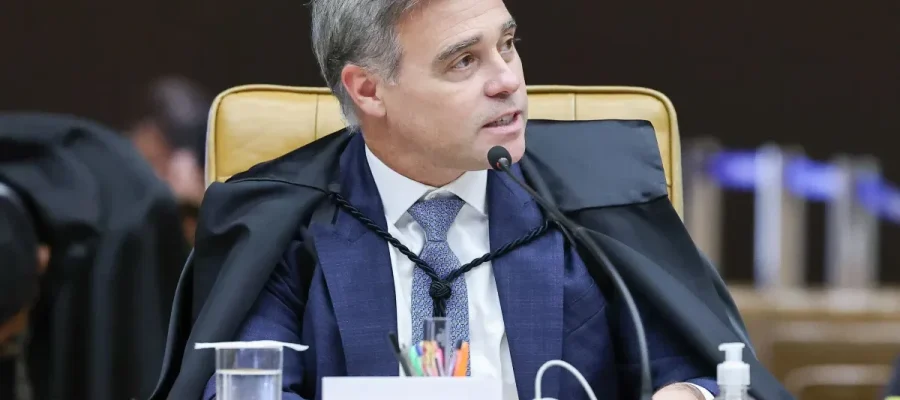 Mendonça cobra independência da PF em investigações sobre fraudes no INSS