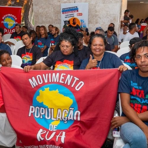 TRE/AL promove ação de educação eleitoral para pessoas em situação de rua