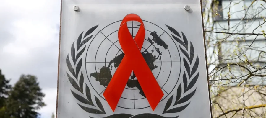 ONU alerta que queda no financiamento ameaça avanços no combate ao HIV