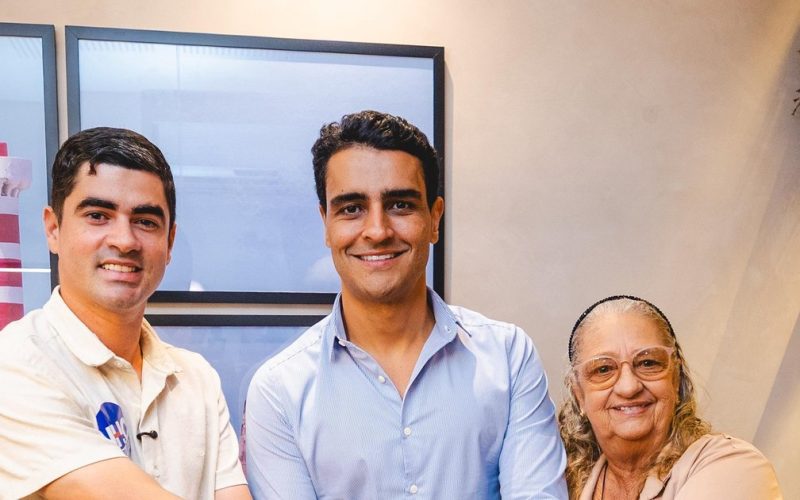 Leopoldina Amorim fecha com JHC para Governo