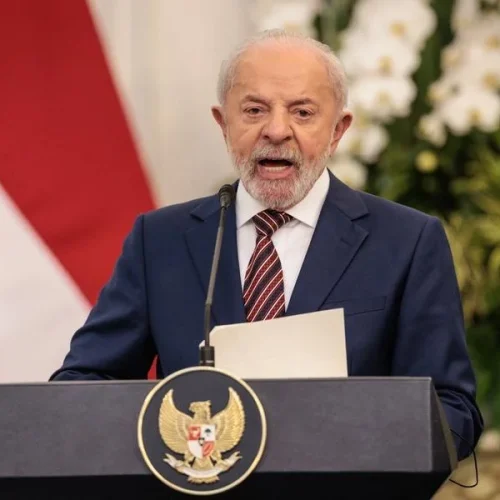 “Fiz uma frase mal colocada”, diz Lula após fala sobre traficantes