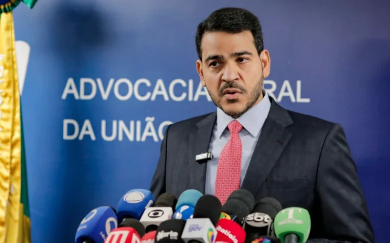 Davi Alcolumbre marca data da sabatina de Jorge Messias ao STF