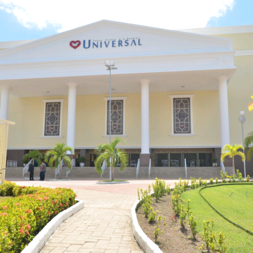 Evento da Igreja Universal homenageia servidores da segurança do estado