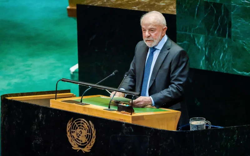 Lula e Trump devem se encontrar para debater acordo para fins das sanções americanas sobre o Brasil