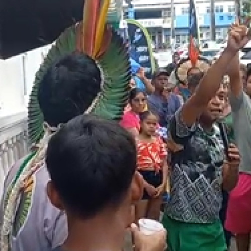 Indígenas ocupam prefeitura de Palmeira dos Índios e cobram infraestrutura básica: “tem R$600mil para show, mas não tem para fazer estradas”