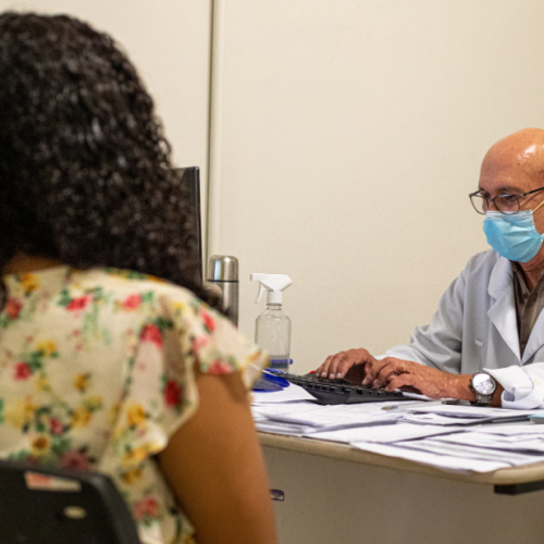 Programa Corujão da Saúde amplia atendimento e facilita tratamento da fibromialgia