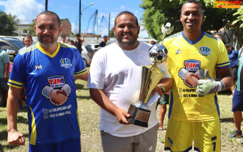 Prefeito Fernando Cavalcante prestigia final do Regional de Inverno Quarentão Master e destaca apoio ao esporte no município