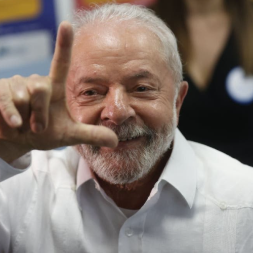 Lula deve tentar encontro com Trump em setembro, afirmam aliados