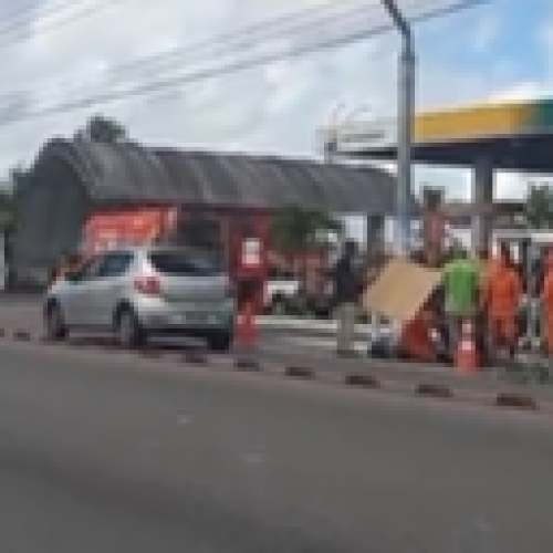 Mulher de 31 anos morre em acidente de moto na Serraria, em Maceió