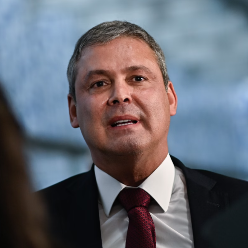 Petista que solicitou monitoramento de Bolsonaro comemora decisão de Moraes