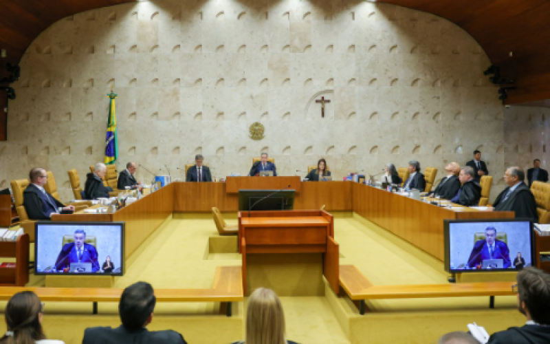 Câmara envia ao Senado projeto que reduz poder do STF