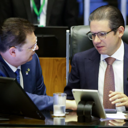 Anistia indefinida: PL, Motta e governo revisam votos