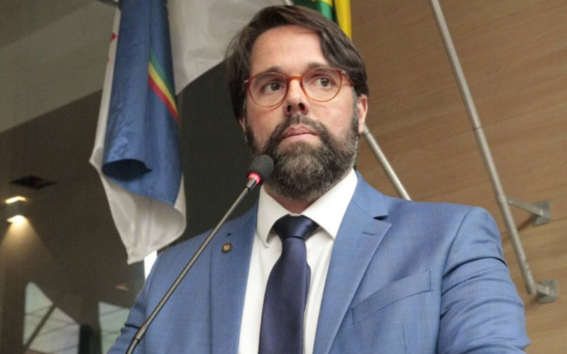 PL de Pernambuco vai expulsar vereador que chamou Michelle Bolsonaro de “quenga”