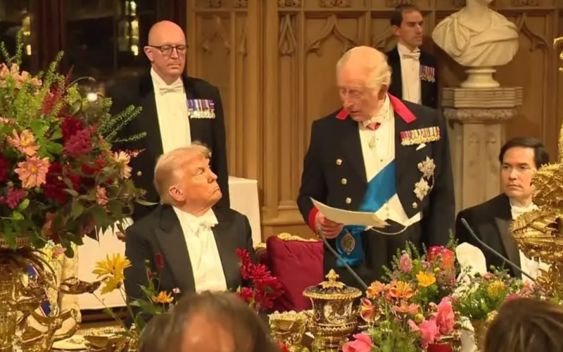 Em banquete, Charles elogia esforços de Trump para resolver conflitos