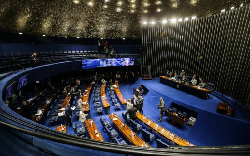 Senado aprova programa “Agora tem Especialistas” para ampliar acesso a consultas e cirurgias no SUS