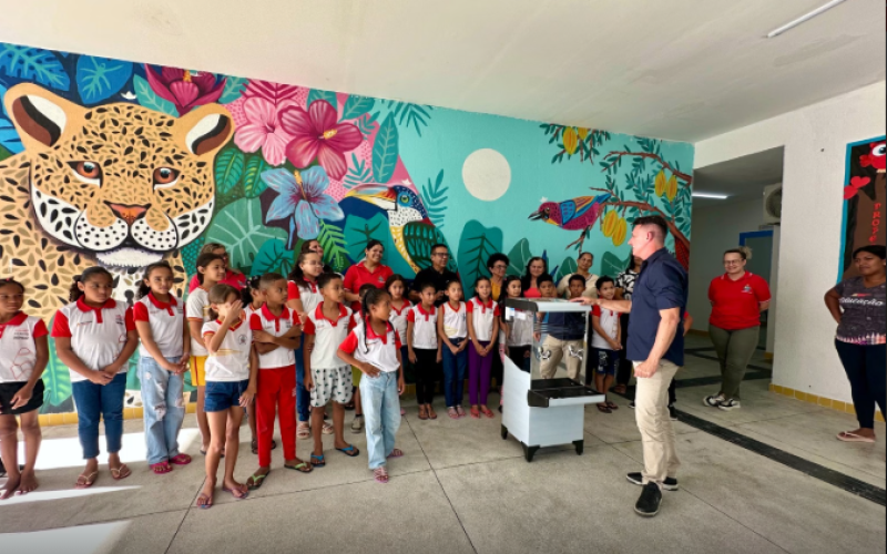 Prefeitura de Penedo entrega equipamentos para escolas com melhor resultado no programa de incentivo à reciclagem