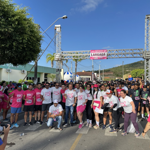 Evento Outubro Rosa movimenta Igaci com corrida, caminhada e show musical