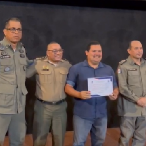 Repórter Bruno Rafael é homenageado nos 39 anos do 5º BPM por destaque na cobertura policial