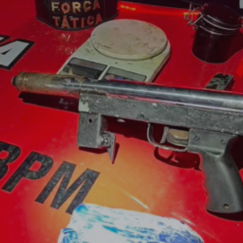 Força Tática do 12º BPM prende homem por tráfico de drogas e posse ilegal de arma