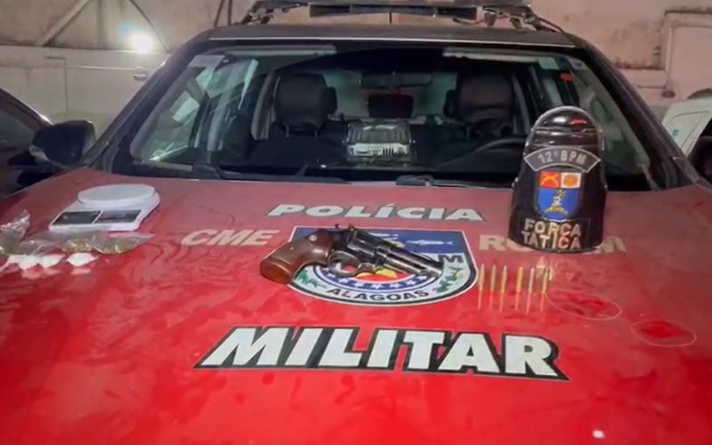 Força Tática prende suspeito por tráfico e porte ilegal de arma na Cidade Universitária