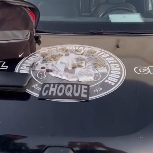 Companhia de Choque prende suspeito por tráfico após denúncia na Jatiúca