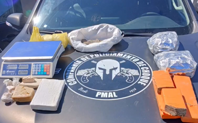 Companhia de Choque prende suspeito de tráfico na Grota do Macaco