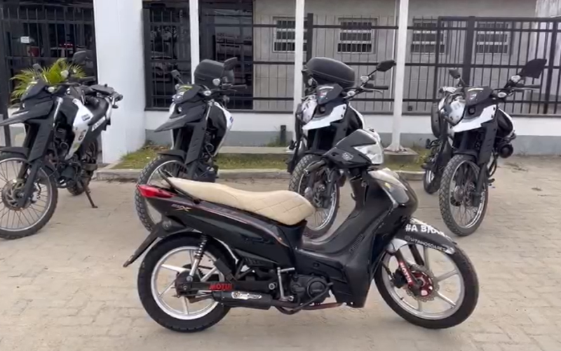 Águias do BPTran prendem homem com moto roubada e adulterada no Vergel