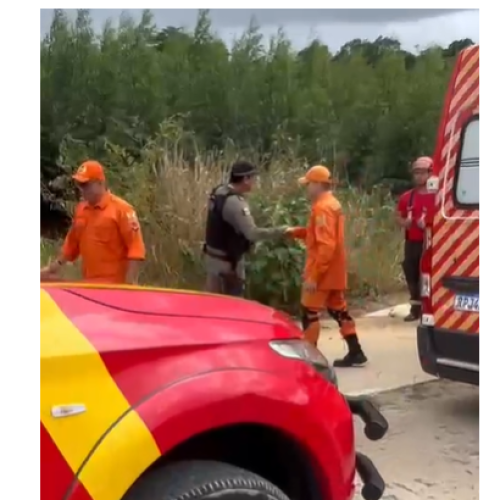 PM e Bombeiros resgatam homem que entrou em mata após surto em Pilar