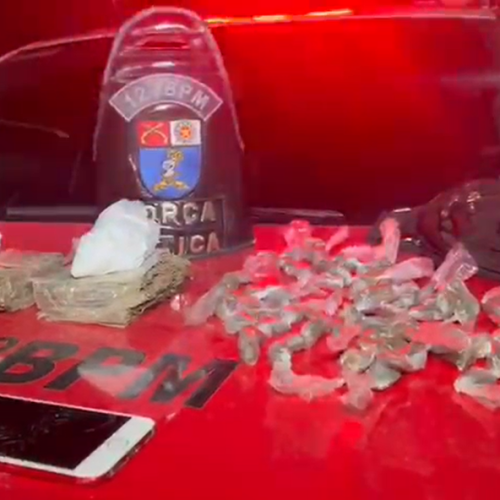 Força Tática do 12º BPM prende três suspeitos por tráfico de drogas no Conjunto Maceió 1