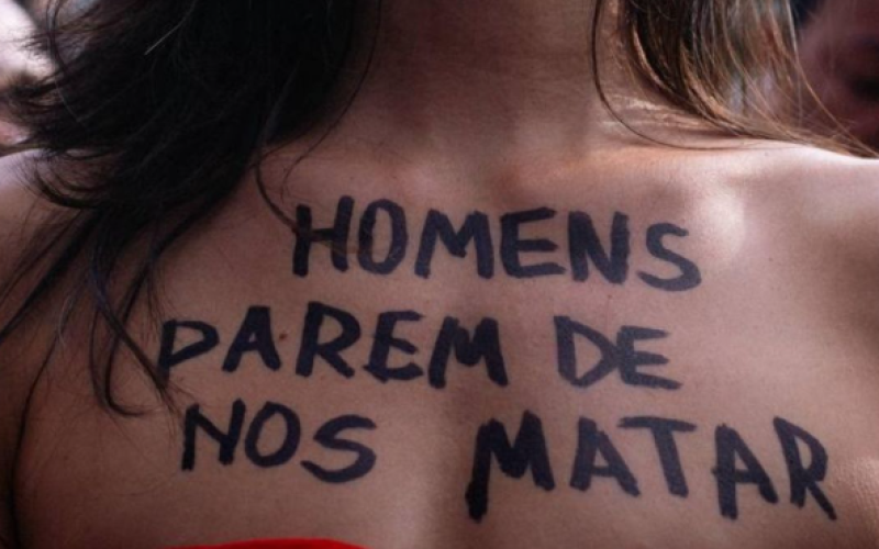Quatro mortes por dia: feminicídio bate recorde em 2025 no Brasil
