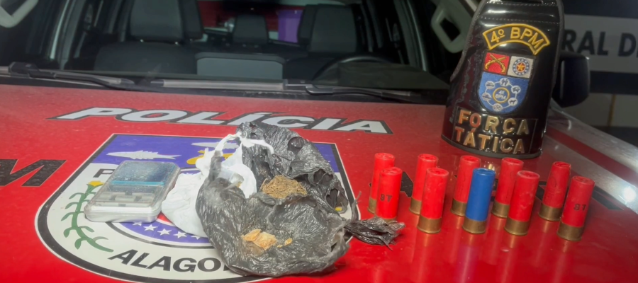 Força Tática do 4º BPM apreende drogas e munições durante operação na Gruta de Lourdes