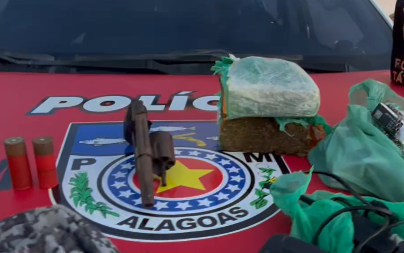 Força Tática do 5º BPM prende suspeito por tráfico de drogas e porte ilegal de arma
