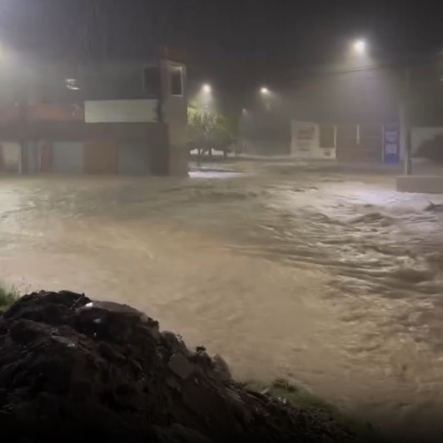 Temporal causa alagamentos e deixa comunidades isoladas no Alto Sertão de AL