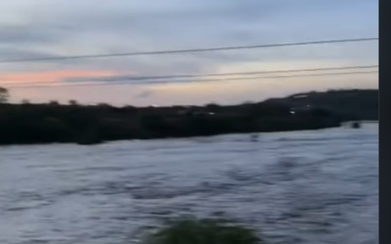 Aumento do nível do Rio Ipanema é registrado em Batalha