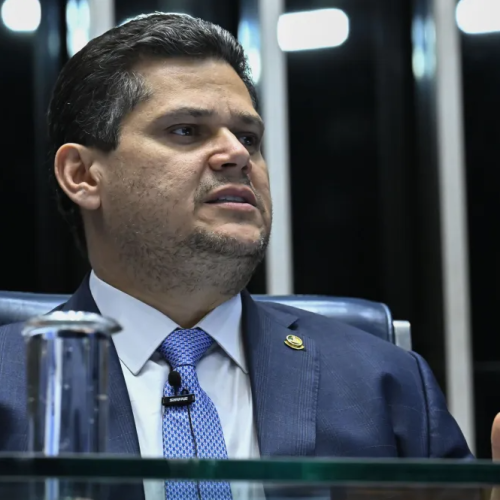Proposta de anistia “light” gera divisão e cautela nos bastidores do STF