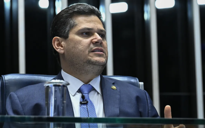 Proposta de anistia “light” gera divisão e cautela nos bastidores do STF