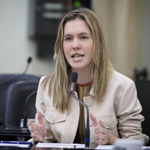 Cibele Moura defende punições severas e afirma: “Quem estupra ou assedia mulher tem lugar certo: cadeia”
