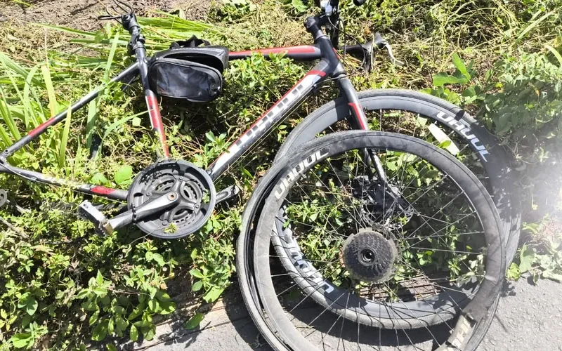 Ciclista morre após ser atingido por veículo na Barra de São Miguel e motorista foge