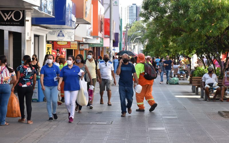 Lojistas do centro de Maceió se preparam para a Black Friday