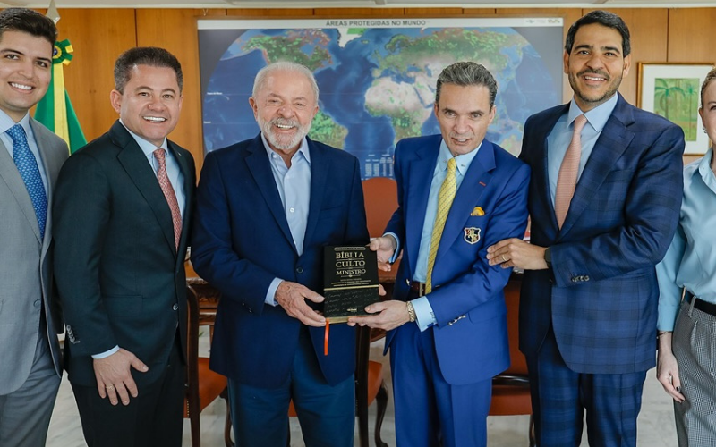Lula recebe bispo da Assembleia de Deus e fala em “valores cristãos que guiam o governo”