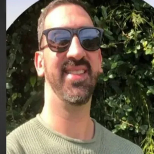 Saiba quem é o delegado que perdeu a perna após ser baleado em megaoperação contra o Comando Vermelho