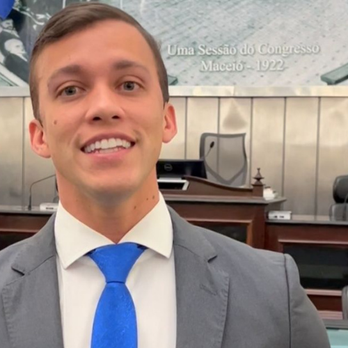 “A política deve olhar para quem mais precisa”, diz deputado Leonam Pinheiro