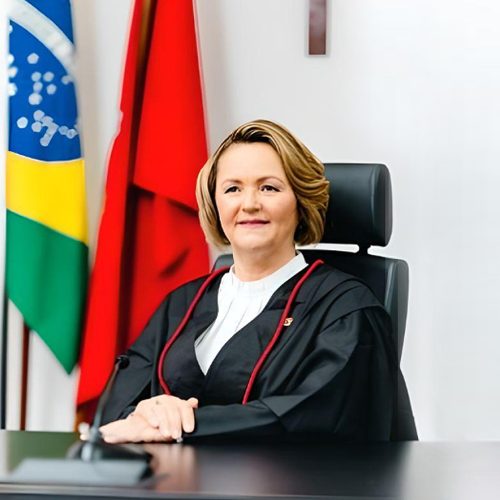 Marluce Caldas toma posse como ministra do STJ